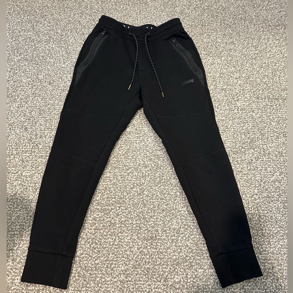 American Eagle Men’s Black Joggers